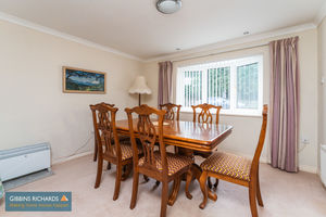 Bedroom- click for photo gallery